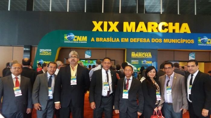 Prefeitos do Piauí participam de XIX Marcha a Brasília em Defesa dos Municípios