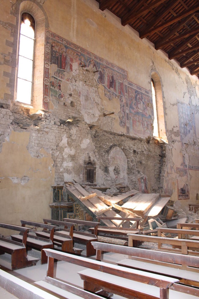Resultado de imagem para Tremor na Itália danificou quase 300 edifícios históricos