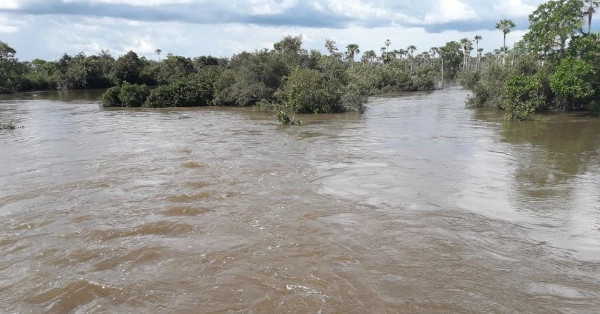 Chuvas Rio Long Em Esperantina Ultrapassa Cota De Inunda O