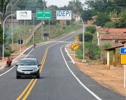 Estrada que liga Agricolândia à São Pedro está em ritmo acelerado na reta final de construção