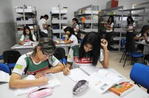 Programa Mais Viver divulga bolsa de estudos em nove municípios do Piauí