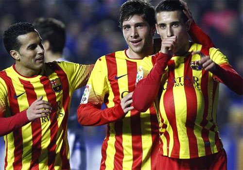 Sem Neymar, Barça goleia Levante e fica perto da semi