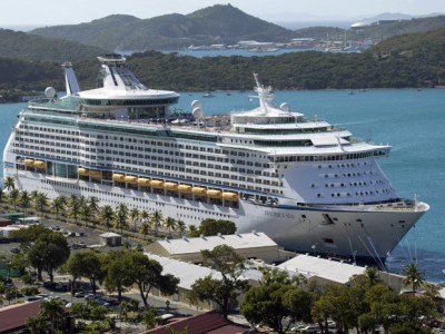 Mais de 300 pessoas passam mal durante cruzeiro no Caribe