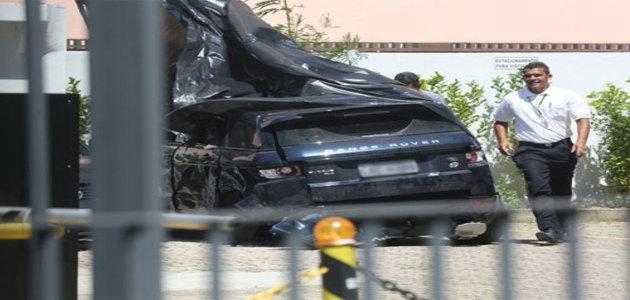 Isis Valverde estava dormindo no banco de carona e não corre risco de perder movimentos; fotos!