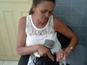Filha agride com um soco no rosto e tenta matar a própria mãe