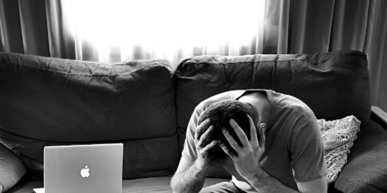Descubra 4 razões para abandonar de vez as redes sociais