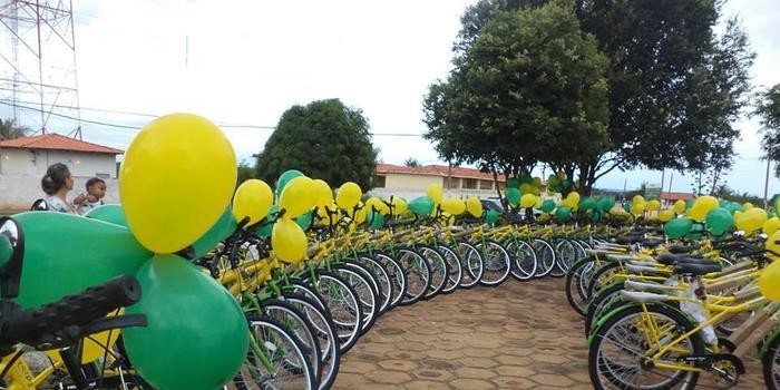 entrega de 300 bicicletas do programa pedala Piauí aos alunos