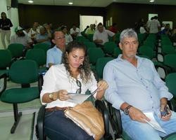 A Prefeita de Currais Claudia Lobo e secretario de finanças Luis Lobo participa da criação do comité da bacia hidrográfica do Rio  Gurgueia 