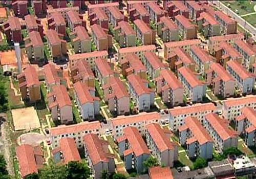 Bandidos expulsam beneficiados e ainda tomam moradias do "Minha Casa, Minha Vida", afirma MP