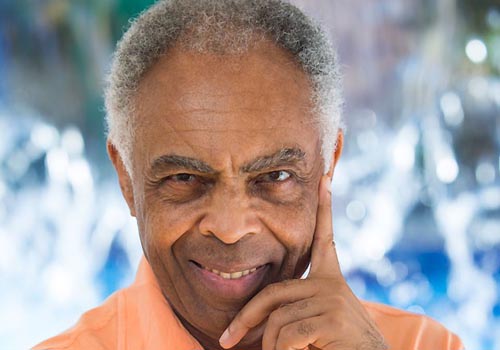 Cantor Gilberto Gil afirma: "A maconha ajudou a minha música"