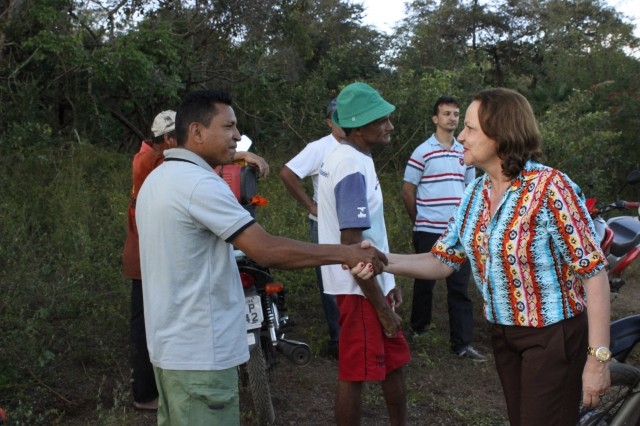 Prefeita Dra. Salete Rêgo visita agricultores na localidade caraíbas - Imagem 13