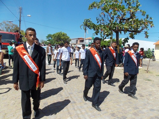 Prefeitura realiza tradicional desfile cívico em homenagem a Independência do Brasil - Imagem 101