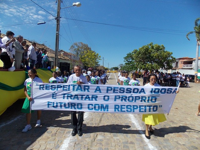 Prefeitura realiza tradicional desfile cívico em homenagem a Independência do Brasil - Imagem 43