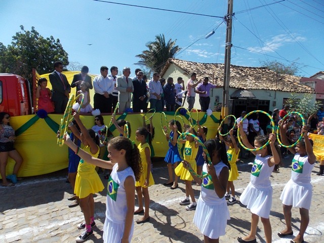 Prefeitura realiza tradicional desfile cívico em homenagem a Independência do Brasil - Imagem 50