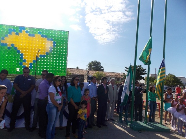 Prefeitura realiza tradicional desfile cívico em homenagem a Independência do Brasil - Imagem 3