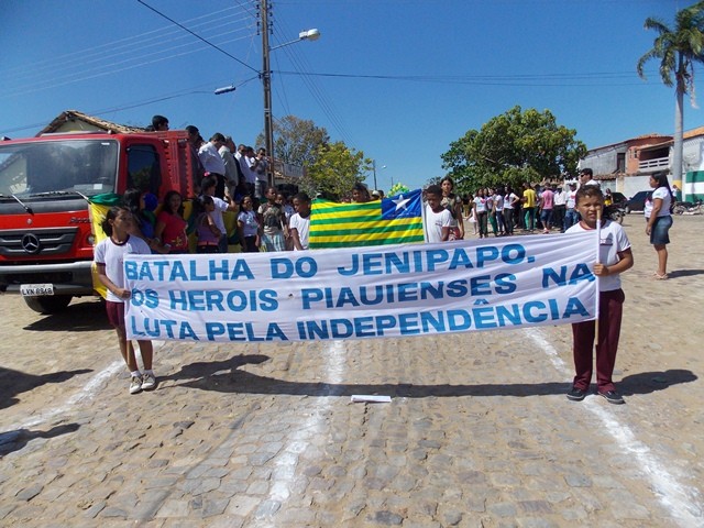 Prefeitura realiza tradicional desfile cívico em homenagem a Independência do Brasil - Imagem 76