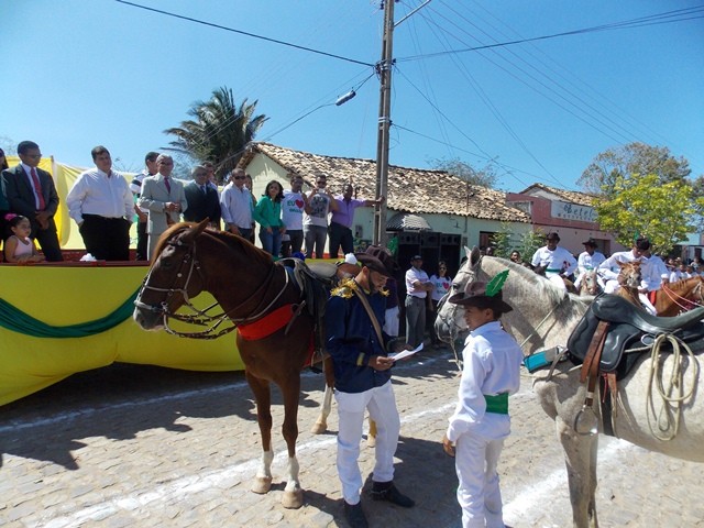 Prefeitura realiza tradicional desfile cívico em homenagem a Independência do Brasil - Imagem 69