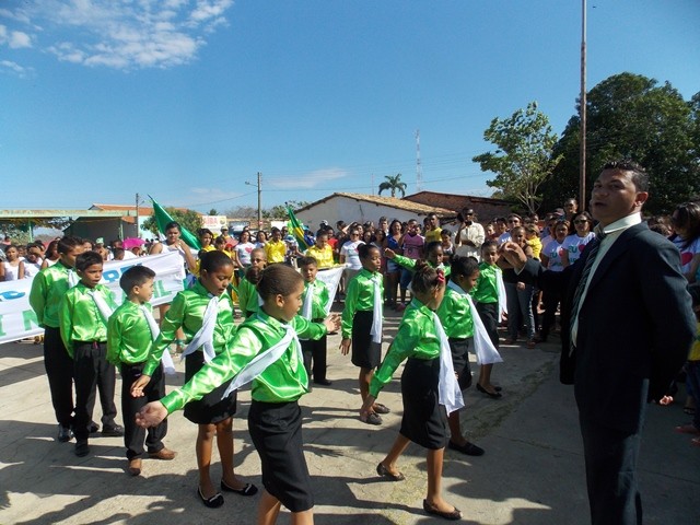 Prefeitura realiza tradicional desfile cívico em homenagem a Independência do Brasil - Imagem 9