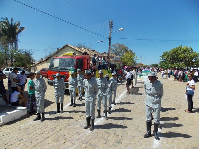 Prefeitura realiza tradicional desfile cívico em homenagem a Independência do Brasil - Imagem 90