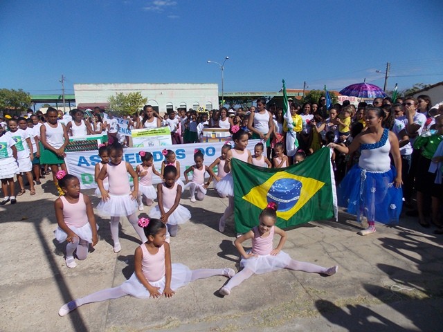 Prefeitura realiza tradicional desfile cívico em homenagem a Independência do Brasil - Imagem 27