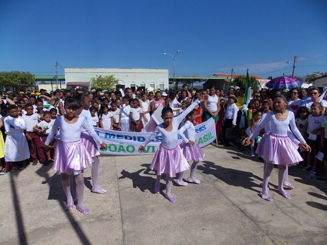 Prefeitura realiza tradicional desfile cívico em homenagem a Independência do Brasil - Imagem 36