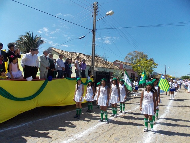 Prefeitura realiza tradicional desfile cívico em homenagem a Independência do Brasil - Imagem 45
