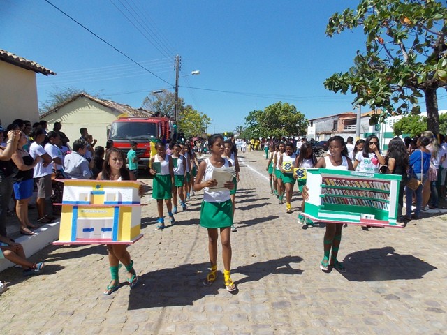 Prefeitura realiza tradicional desfile cívico em homenagem a Independência do Brasil - Imagem 65