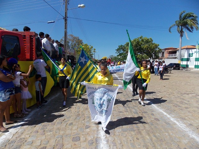 Prefeitura realiza tradicional desfile cívico em homenagem a Independência do Brasil - Imagem 60