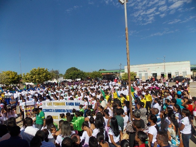 Prefeitura realiza tradicional desfile cívico em homenagem a Independência do Brasil - Imagem 18
