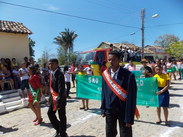 Prefeitura realiza tradicional desfile cívico em homenagem a Independência do Brasil - Imagem 104