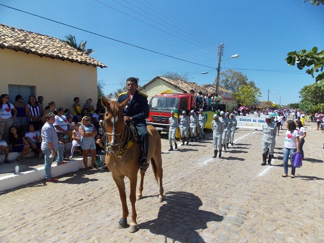 Prefeitura realiza tradicional desfile cívico em homenagem a Independência do Brasil - Imagem 89