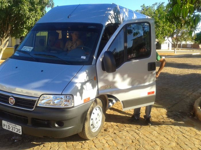 A Secretaria Municipal de Saúde de Barra D"Alcântara-PI comprou um veículo 0km para transportar pacientes - Imagem 9