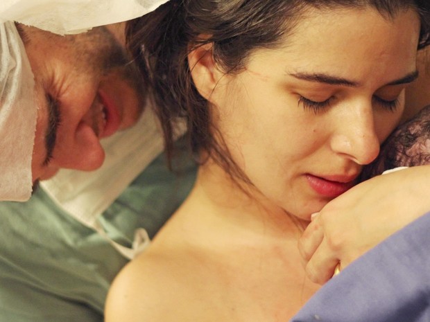 Mulheres recorrem ao SUS para conseguir ter parto normal
