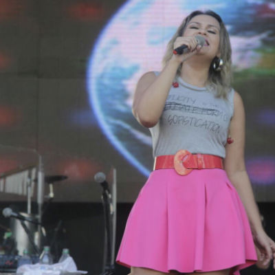 Samyra Show e seu Forró 100% agitam o Baile do Pirata na terceira Prévia do Iate