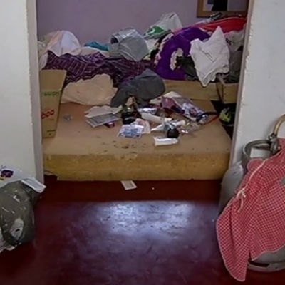 Adolescente de 17 anos é encontrada morta dentro de casa após briga em bar