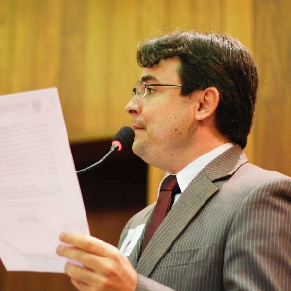 TRE-PI aprova contas de campanha do deputado Fábio Novo