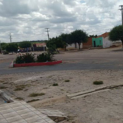 Homens encapuzados assaltam e atiram em morador no povoado Mandacaru