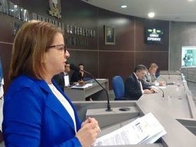 Nunca fui contra a climatização do transporte coletivo, esclarece Graça Amorim