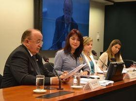 Deputado pede que multinacionais invistam no Piauí