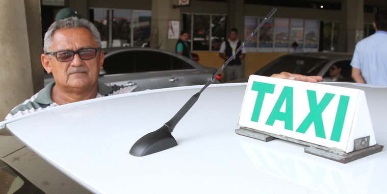 Cooperativa valoriza taxistas para trabalho formal em Teresina
