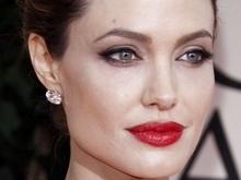 Angelina volta a surpreender e diz: