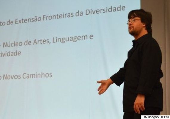Gabriel Almeida, primeiro formando com síndrome de down (Crédito: Reprodução)