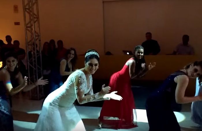 Noiva dança Bang (Crédito: Reprodução)