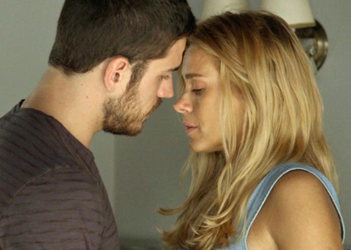 Dante (Marco Pigossi) e Lara (Carolina Dieckmann)