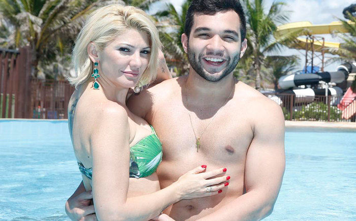 Antonia Fontenelle e Jonathan (Crédito: Reprodução)