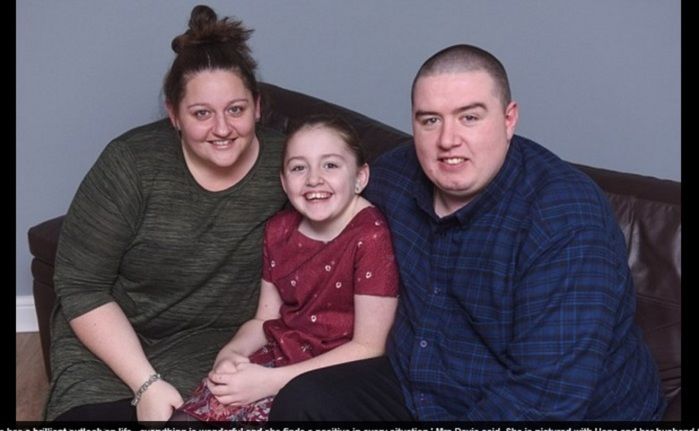 Hope e sua família (Crédito: Reprodução)