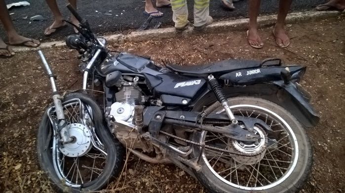 Moto envolvida no acidente (Crédito: Reprodução)