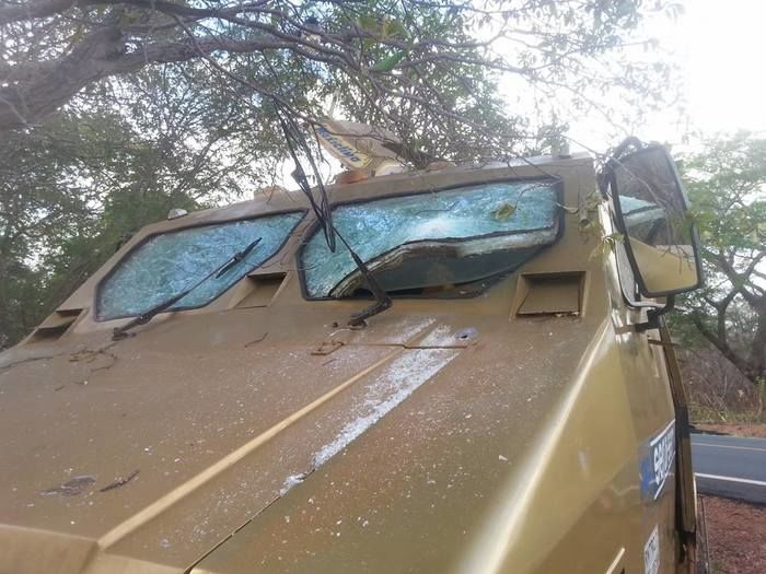 Carro-forte foi atacado por criminosos na BR-230