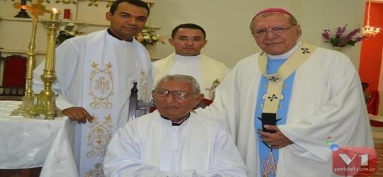 Pe. Marques completa 75 anos de sacerdócio