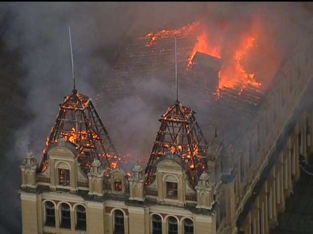 Incêndio Museu (Crédito: Reprodução)
